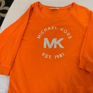 Michael Kors lightweight 3/4 sleeve sweater/shirt size medium